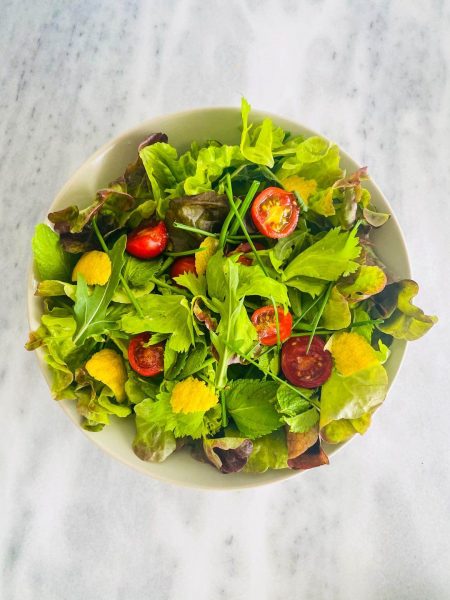 This Summer Green Salad is a Very Cheap Vegan Recipe