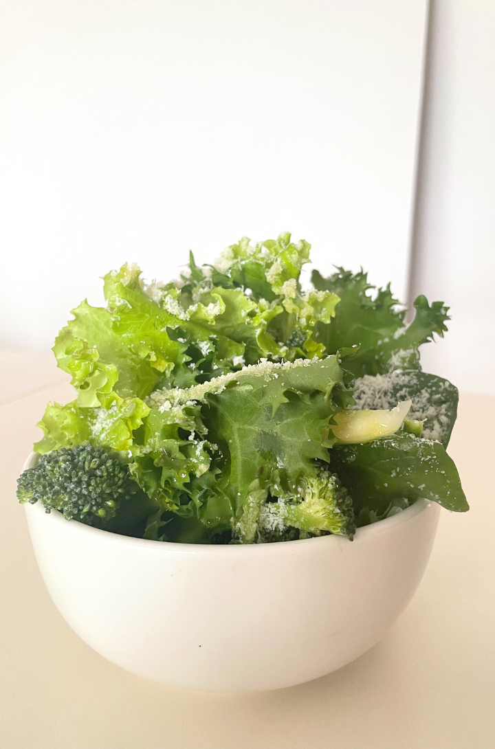 raw broccoli salad 