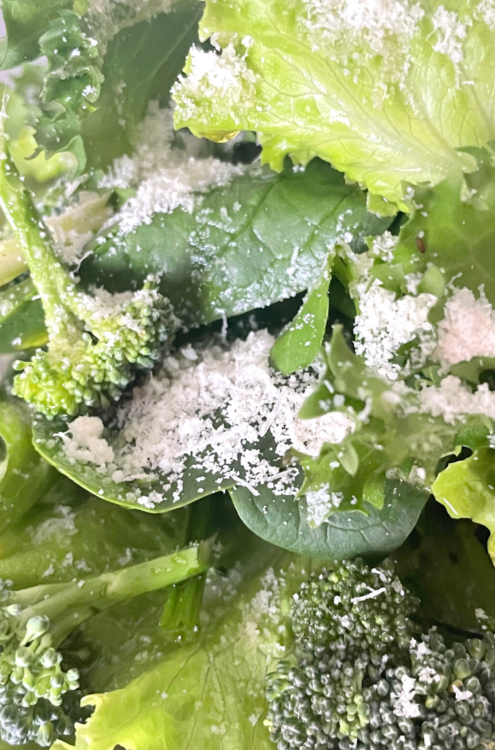mixed salad with super greens